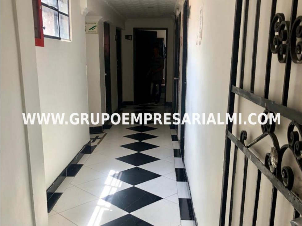 GRANDIOSO HOTEL EN VENTA - SECTOR PRADO CENTRO COD: 33909
