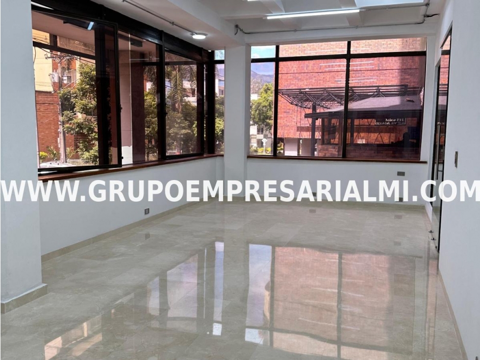 GRANDIOSO LOCAL EN ARRIENDO - SECTOR LOS COLORES COD: 31570