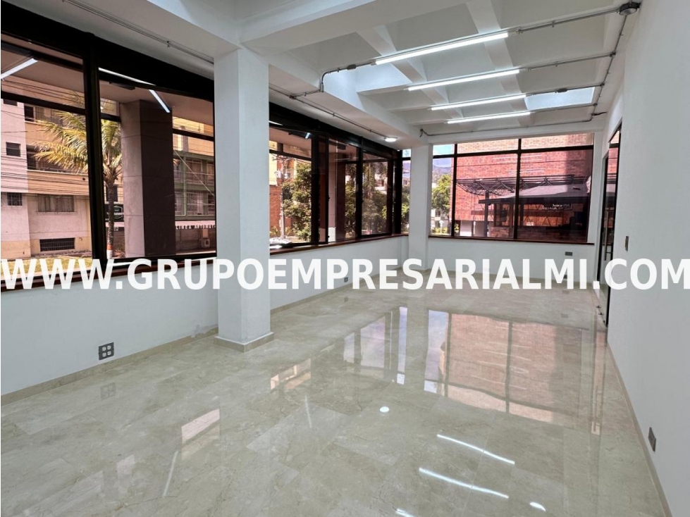 GRANDIOSO LOCAL EN ARRIENDO - SECTOR LOS COLORES COD: 31570 — foto 3