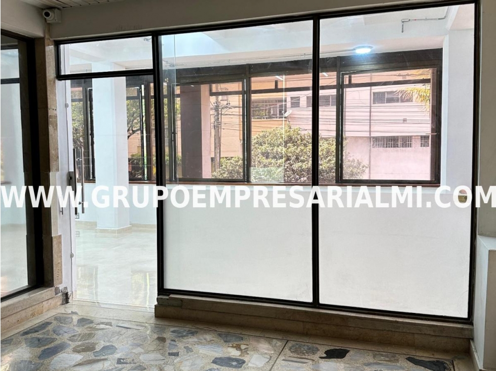 GRANDIOSO LOCAL EN ARRIENDO - SECTOR LOS COLORES COD: 31570 — foto 4