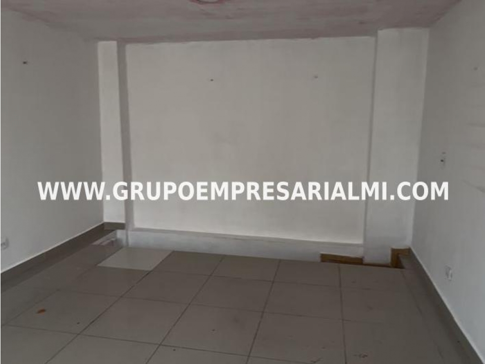 GRANDIOSO LOCAL EN ARRIENDO - SECTOR LA PAZ COD: 32610 — foto 3