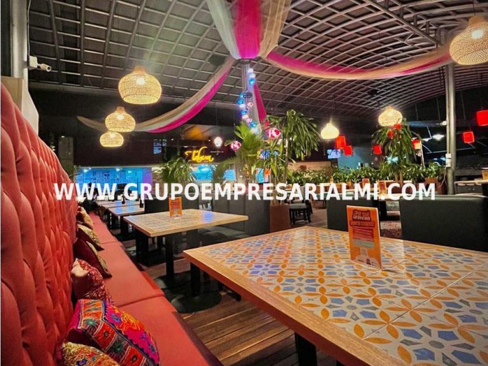 GRANDIOSO LOCAL EN ARRIENDO - SECTOR LAS PALMAS COD: 32948