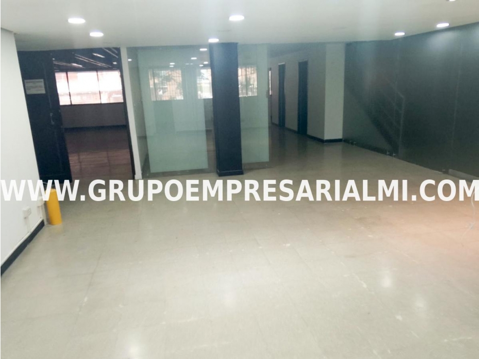 GRANDIOSO OFICINA EN ARRIENDO - SECTOR SANTA MARÍA COD: 31580 - 2