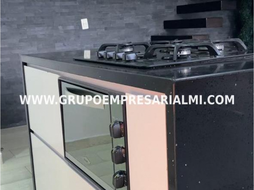 GRANDIOSO PENTHOUSE EN VENTA - SECTOR NAVARRA COD: 31249 — foto 6