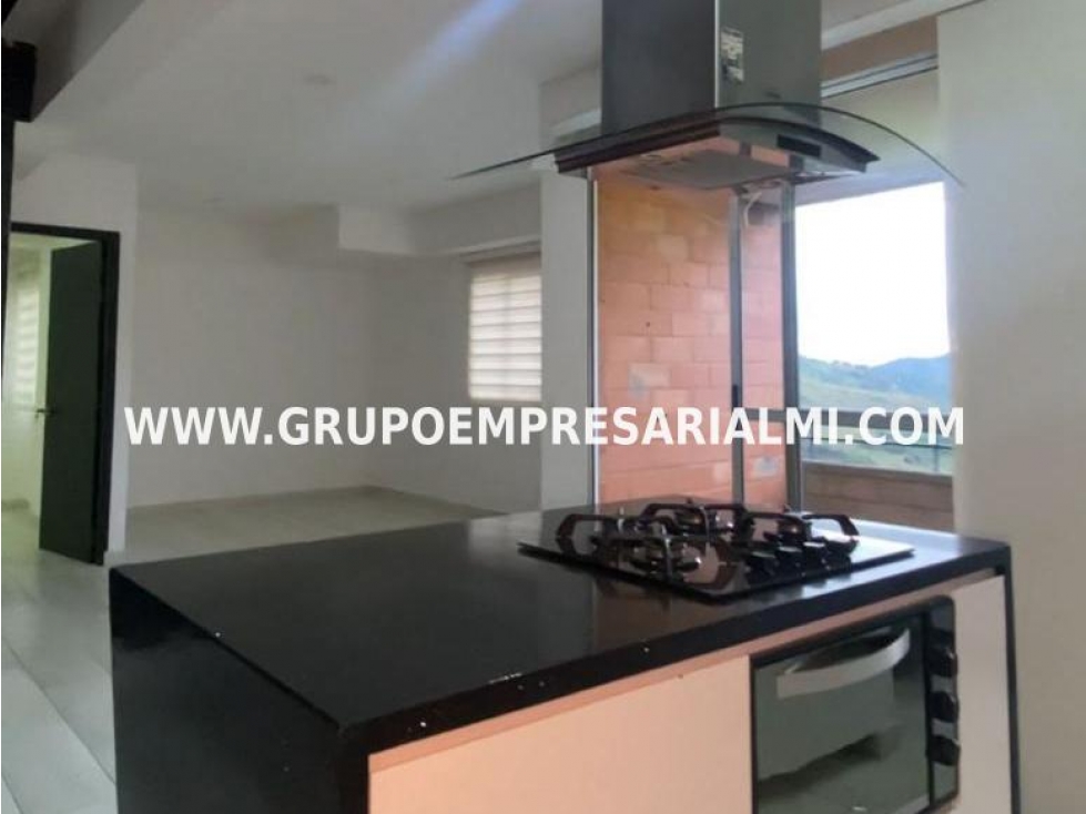 GRANDIOSO PENTHOUSE EN VENTA - SECTOR NAVARRA COD: 31249 — foto 5