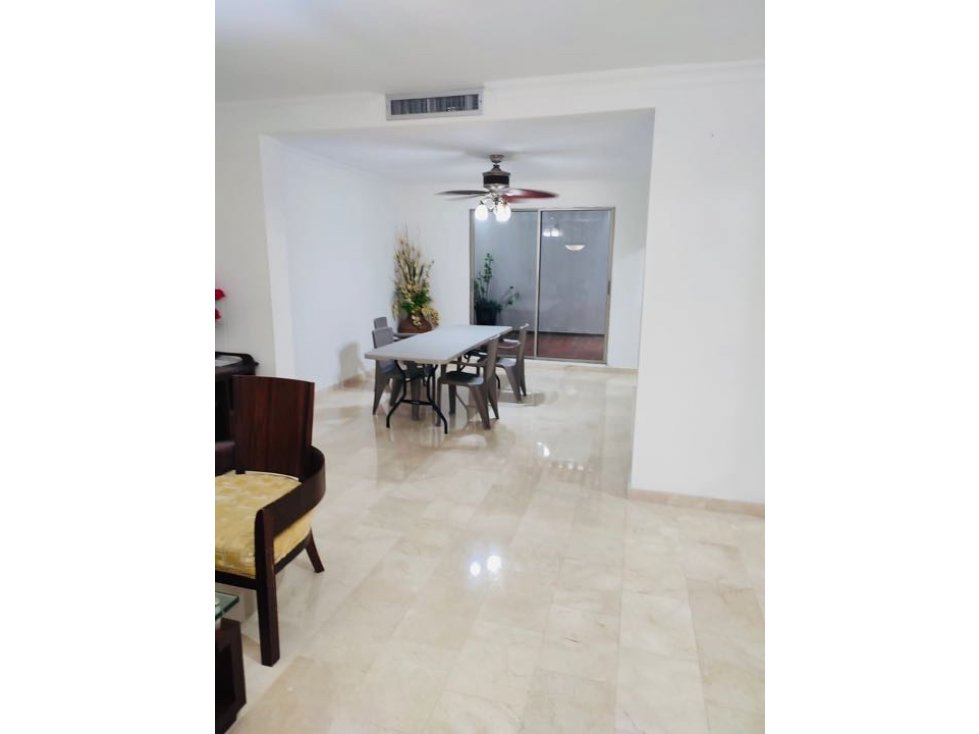 SE VENDE HERMOSA CASA REMODELADA EN CONJUNTO EN RIOMAR RESIDENCIAL — foto 2