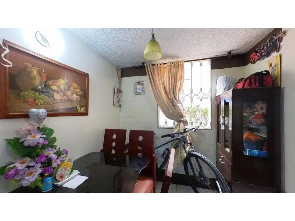 Venta Casa en Hato Chico, Suba, Bogotá · con balcón — foto 3