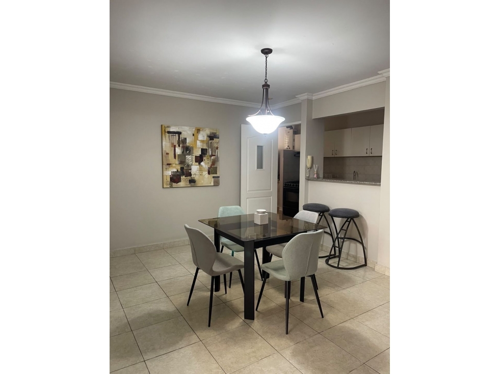 Hato Pintado | 90 m² Amoblado con Balcón | Alquiler $900 — foto 2