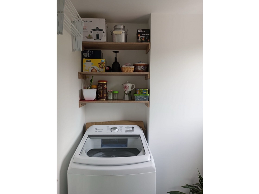 HERMOSO APARTAMENTO EN SABANETA SECTOR SAN REMO PISO ALTO — foto 3