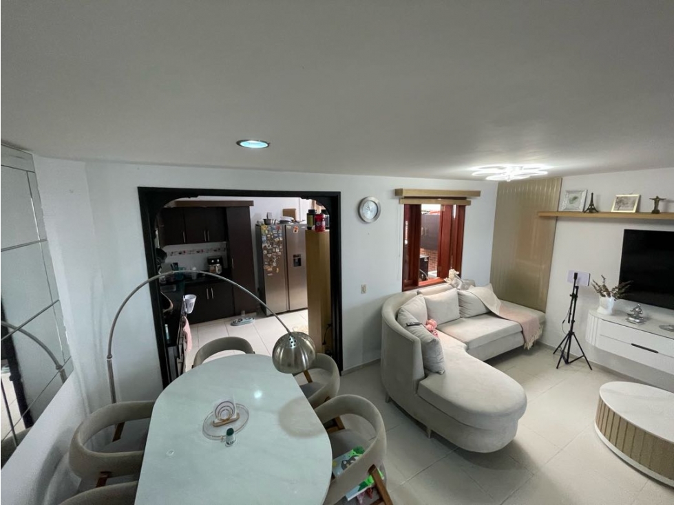 HER CASA EN VENTA CERCA AL TERMINAL DE VILLAVICENCIO — foto 4