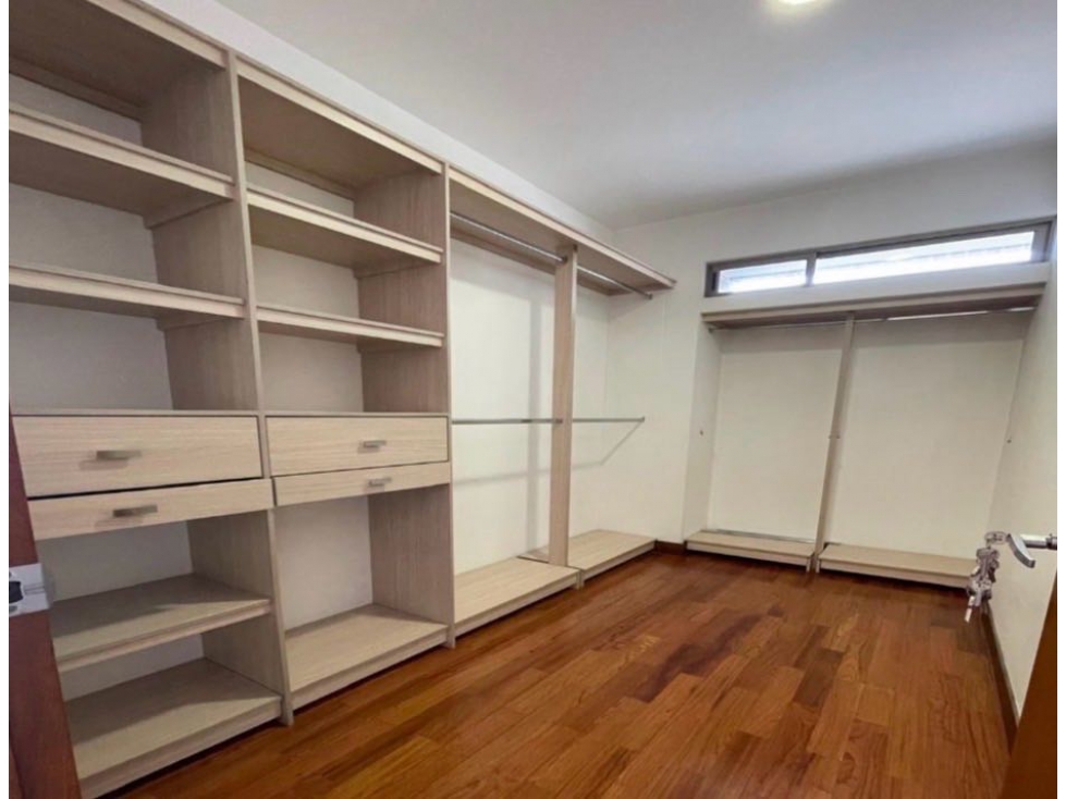 Hermoso Apartamento Sector Palmas - Poblado — foto 2