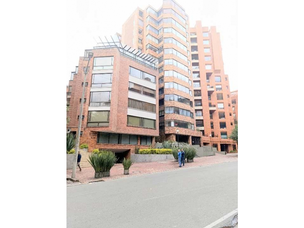 Hermoso Apartamento El Nogal (Norte de Bogotá) — foto 2