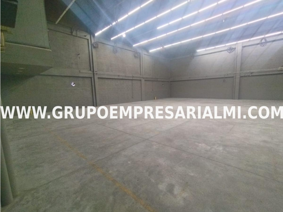 HERMOSA BODEGA EN ARRIENDO - SECTOR PLAYAS DE MARÍA COD: 30448 - 2