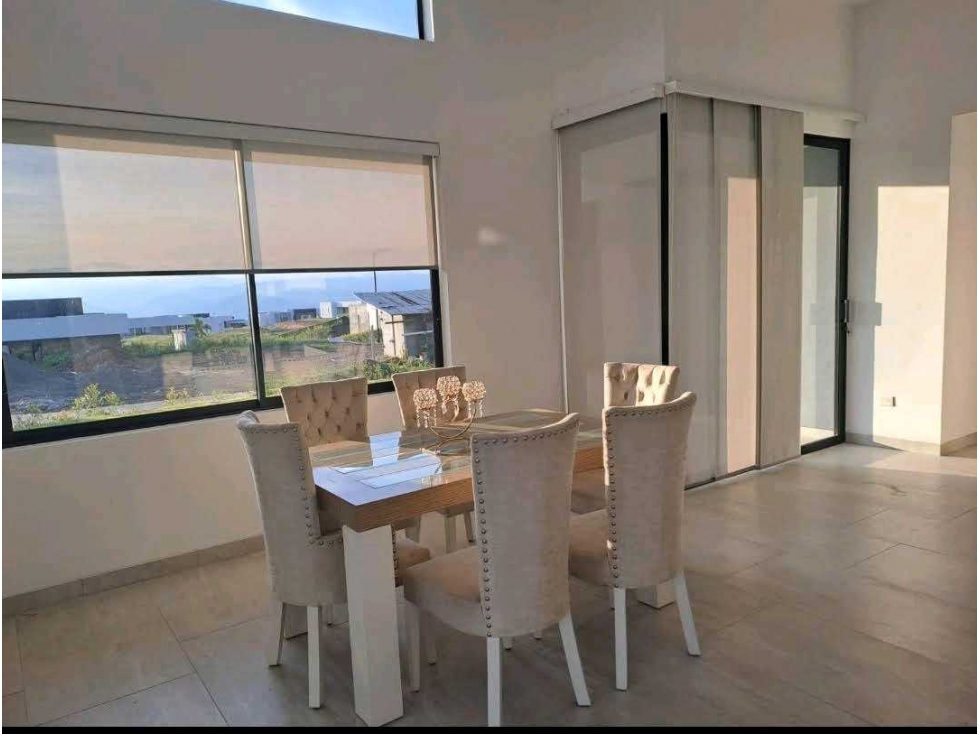HERMOSA CASA A LA VENTA SECTOR CERRITOS EN CONDOMINIO — foto 6