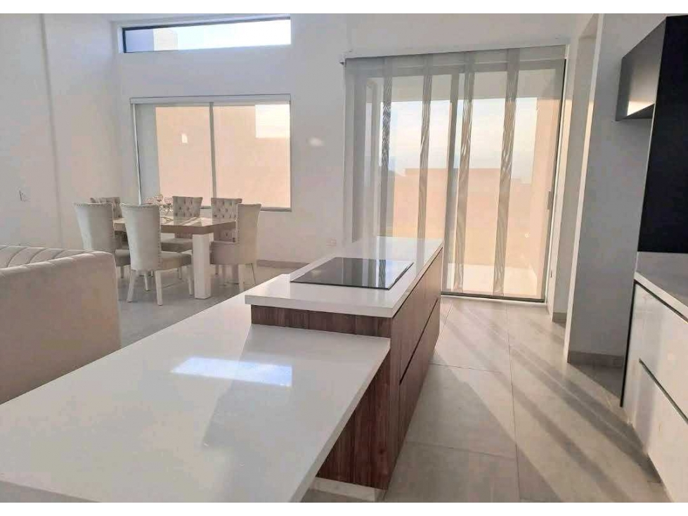 HERMOSA CASA A LA VENTA SECTOR CERRITOS EN CONDOMINIO — foto 5