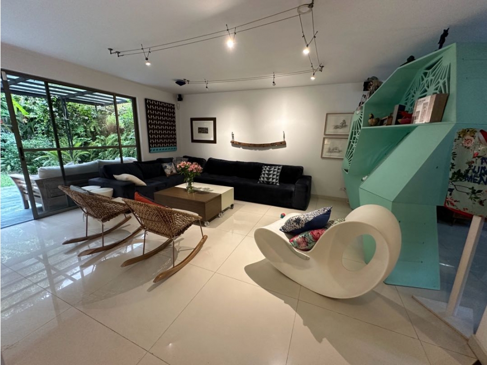 Hermosa casa a la venta ubicada en benedictinos — foto 3