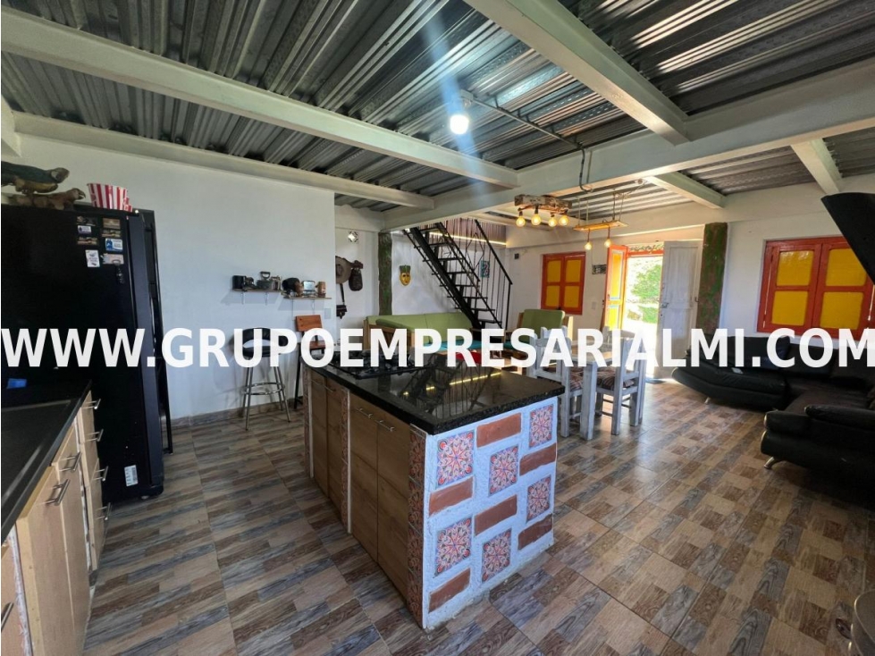 HERMOSA CASA AMOBLADA EN ARRIENDO - SECTOR SAN PEDRO COD: 30648 — foto 2