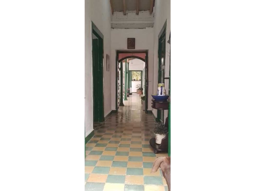 Hermosa Casa antigua en El Retiro