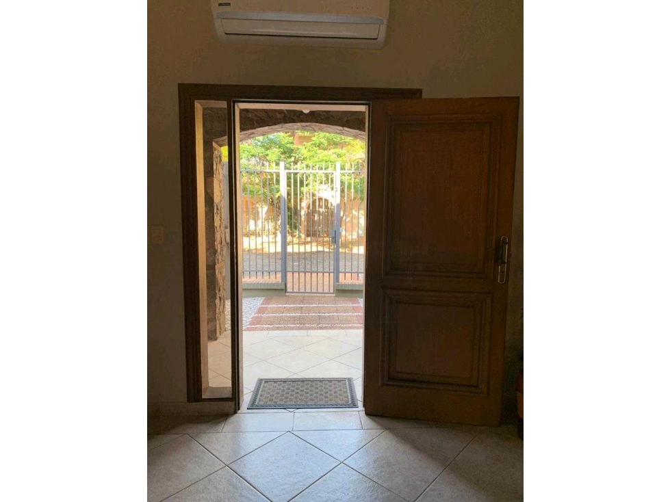 Hermosa Casa - B° Tembetary — foto 4