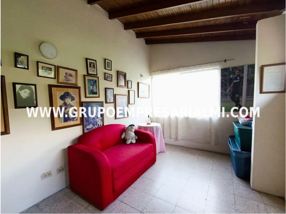 HERMOSA CASA BIFAMILIAR EN VENTA - SECTOR SANTA LUCIA COD: 31882 — foto 2