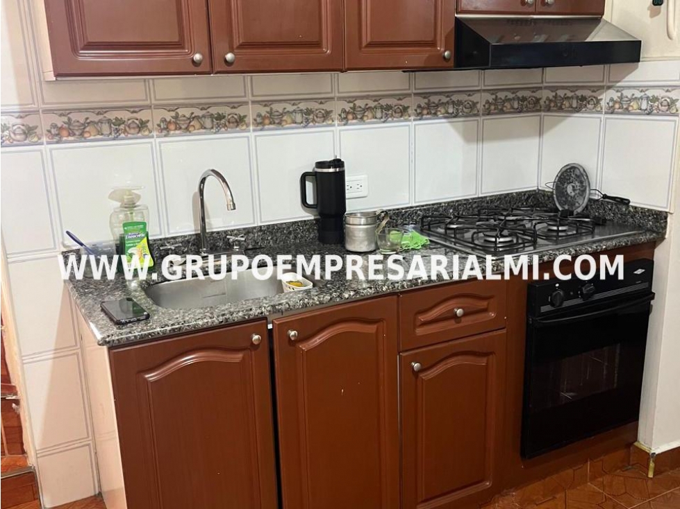HERMOSA CASA BIFAMILIAR EN VENTA SECTOR - VILLA FLORA COD: 33631 — foto 5