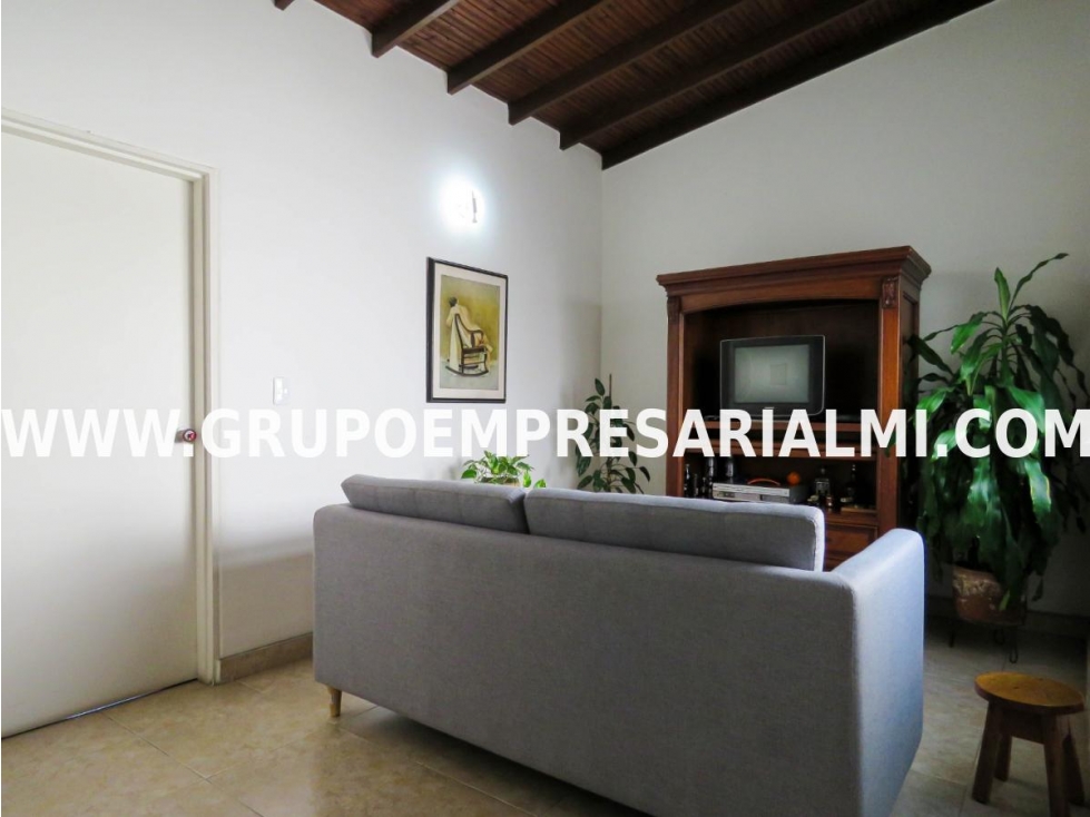 HERMOSA CASA BIFAMILIAR EN VENTA - SECTOR VILLA HERMOSA COD: 31737 — foto 5
