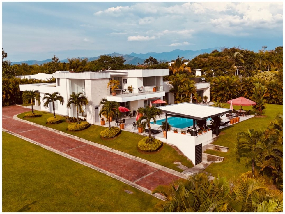 Hermosa Casa Campestre en Cerritos