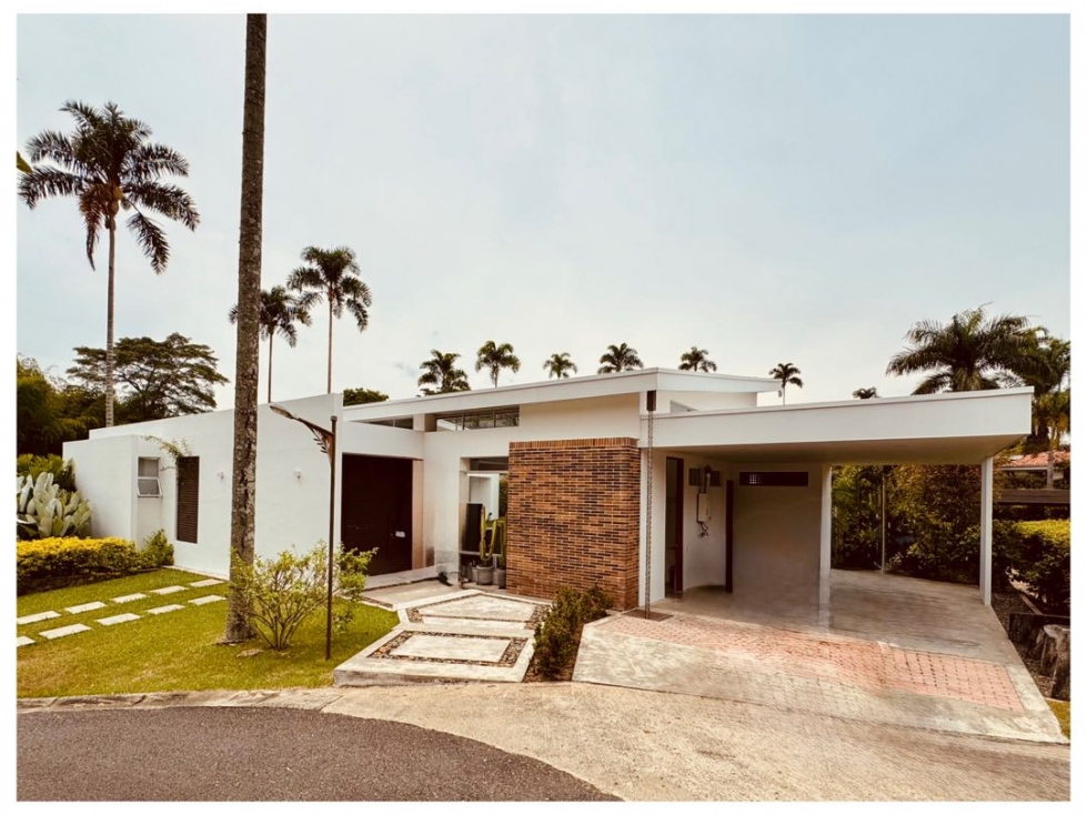 Hermosa casa campestre en Cerritos