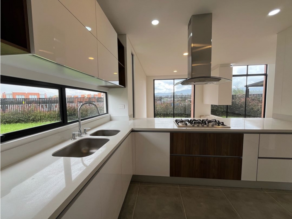 SE VENDE CASA EN CAJICÁ OIKOS SAVANNA — foto 4