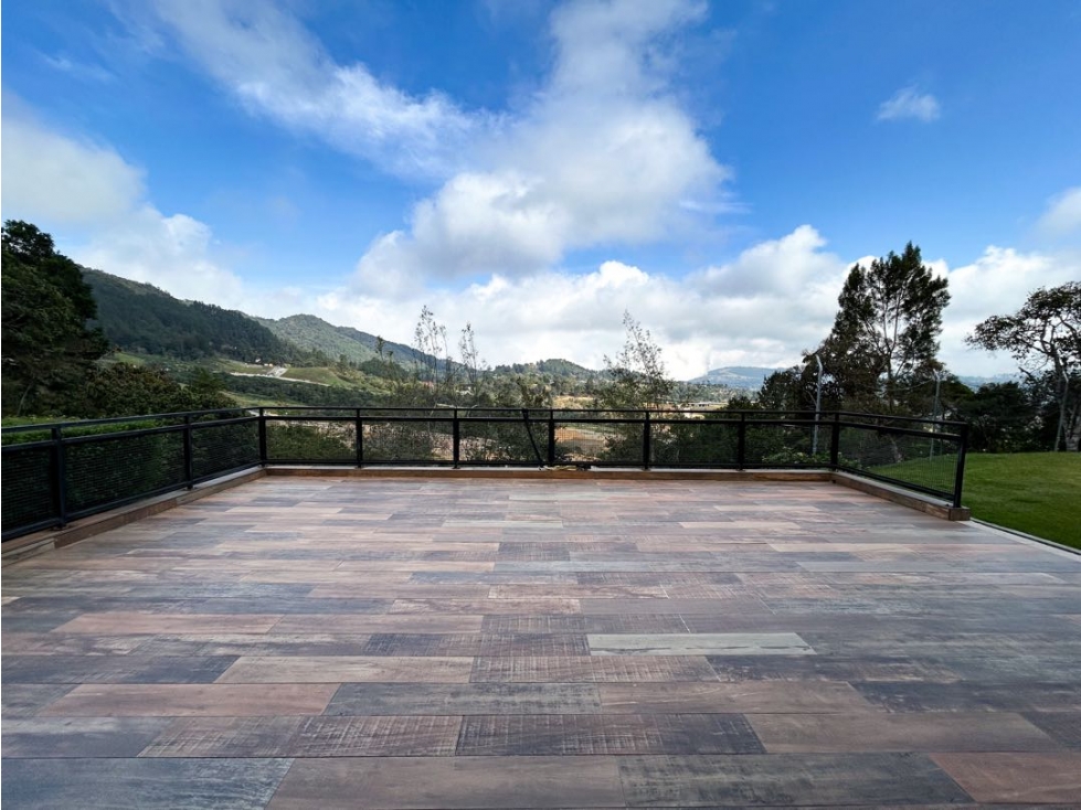 HERMOSA CASA CAMPESTRE EN EL ALTO DEL ESCOBERO — foto 5
