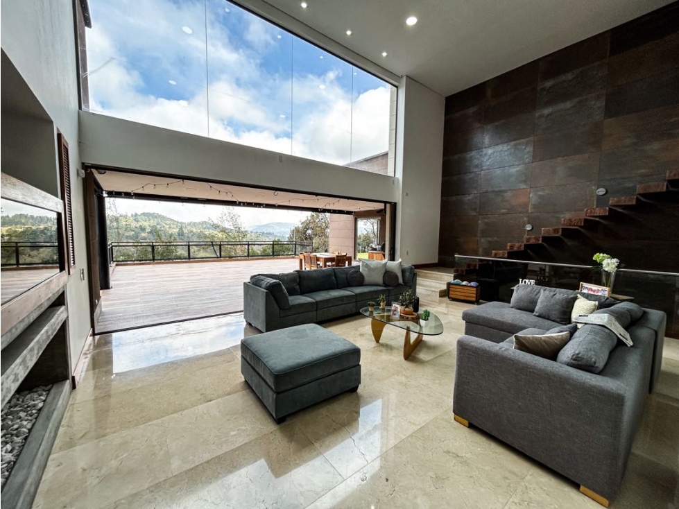 HERMOSA CASA CAMPESTRE EN EL ALTO DEL ESCOBERO — foto 6