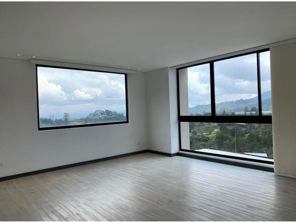 HERMOSA CASA CAMPESTRE EN ENVIGADO ALTO DE LAS PALMAS SECTOR VIVA — foto 5