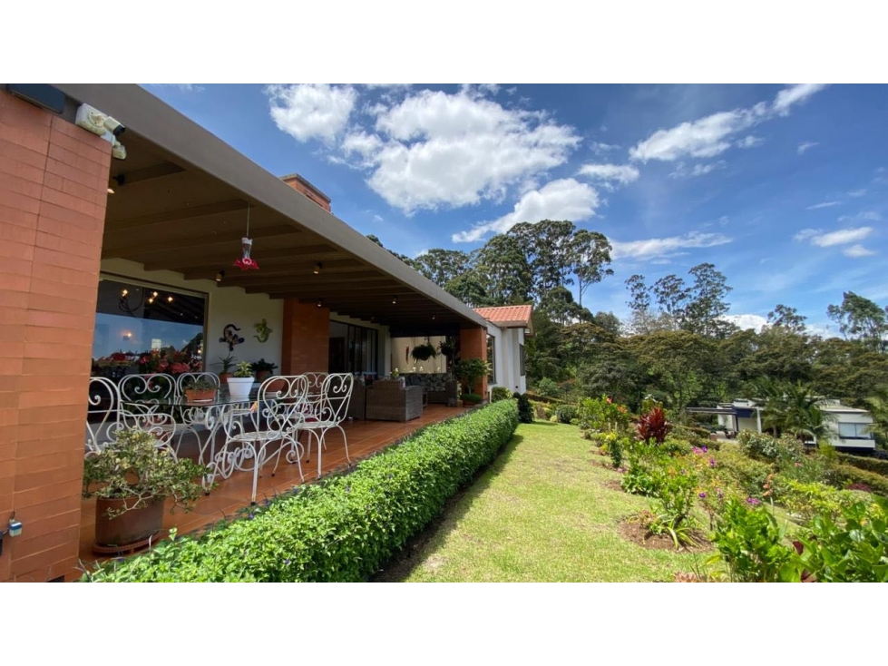 Hermosa casa campestre en el Carmen de Viboral vía San Antonio La Ceja — foto 3