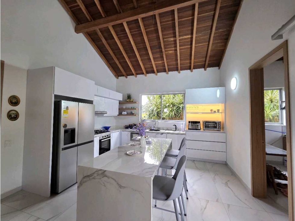 HERMOSA CASA CAMPESTRE EN EL CANADÁ — foto 5