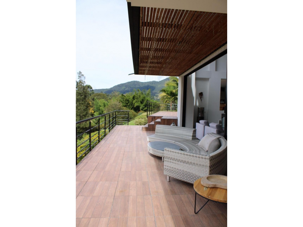 HERMOSA CASA CAMPESTRE EN EL ORIENTE ANTIOQUEÑO CARMEN DE VIBORAL — foto 3