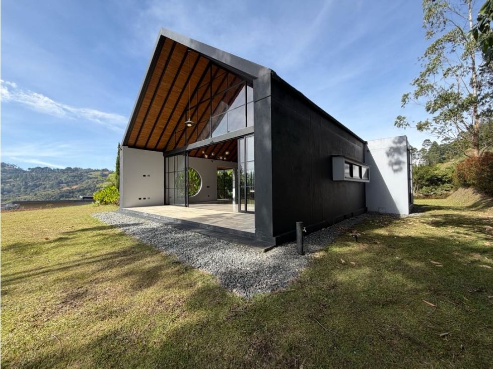 Hermosa Casa Campestre en El Retiro (Vía Don Diego - Llanogrande) — foto 3