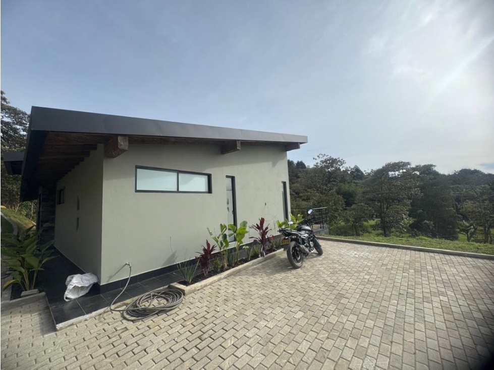 Hermosa casa campestre nueva en exclusiva parcelación en La Ceja — foto 2
