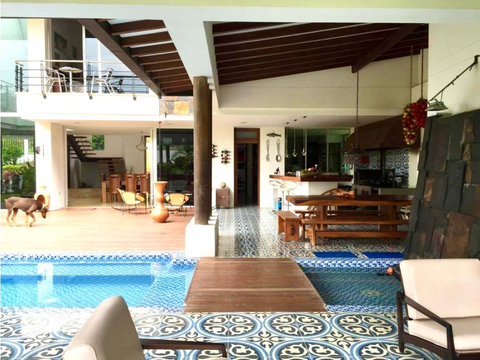 Hermosa Casa Campestre en la Loma del Escobero — foto 6
