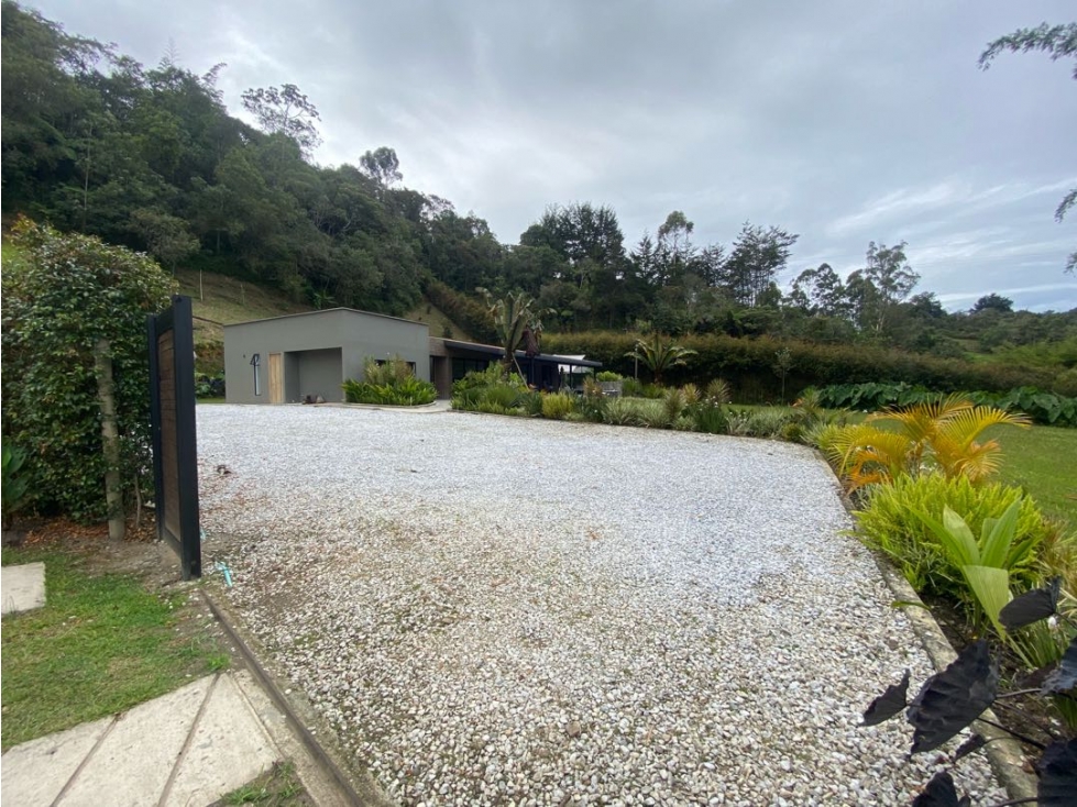 Hermosa casa campestre en Parcelación Marinilla — foto 2