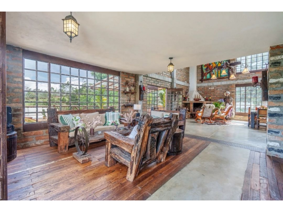 HERMOSA CASA CAMPESTRE EN RIONEGRO VÍA SAN VICENTE FERRER CON 9.474m2 - 4