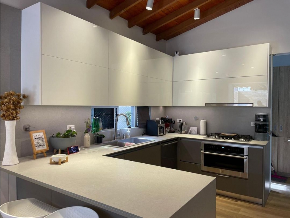 Hermosa casa campestre en unidad cerrada en El Retiro sector La María — foto 4