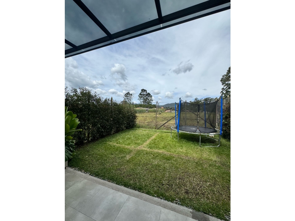 Hermosa casa campestre en unidad cerrada en La Ceja — foto 3
