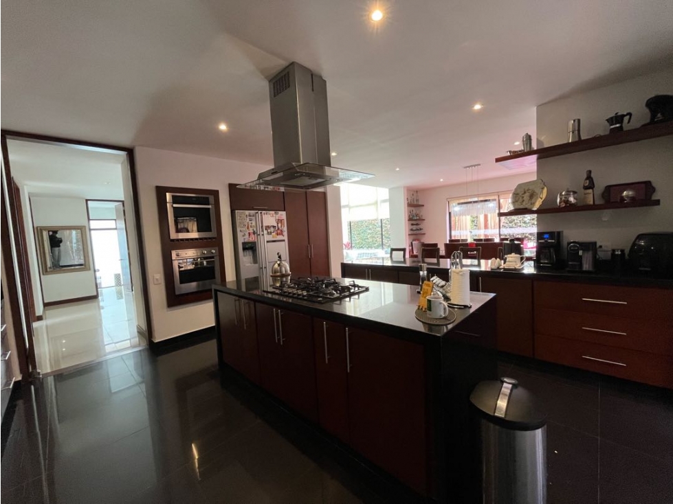 Hermosa Casa Campestre en Venta en Cajicá ¡Lujosa y Exclusiva! — foto 5