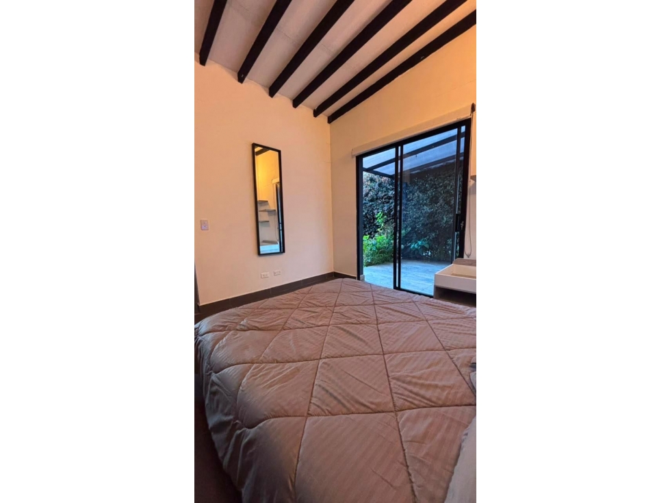 HERMOSA CASA CAMPESTRE ENVIGADO LA CATEDRAL LOTE DE 2.700m2 — foto 5