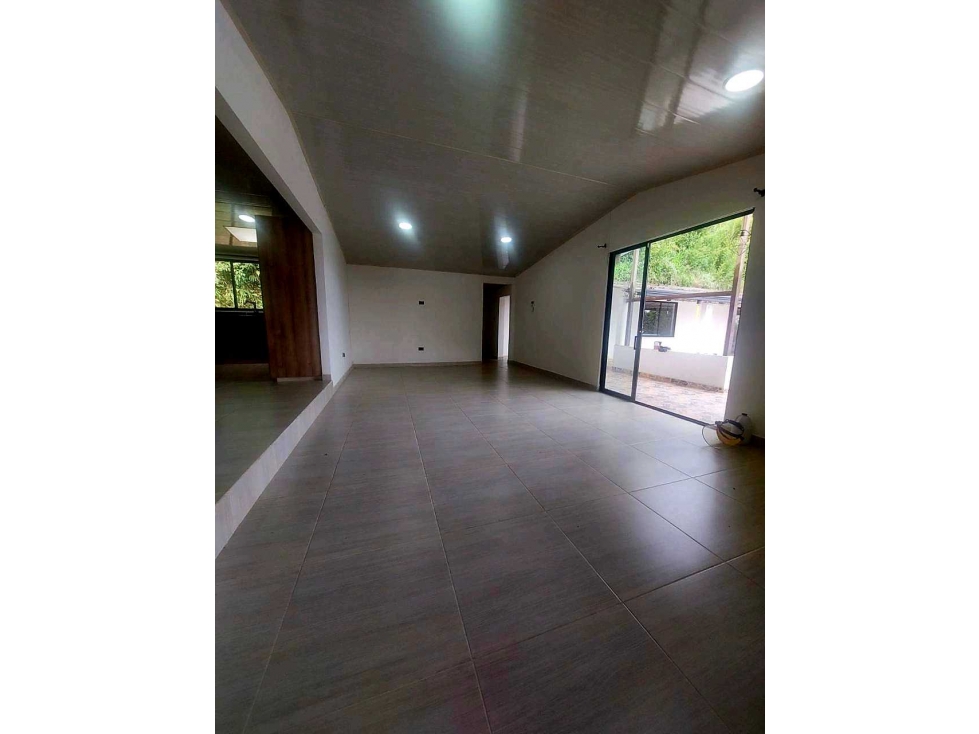 Hermosa Casa Campestre Pereira, sector entrada al jordan — foto 2