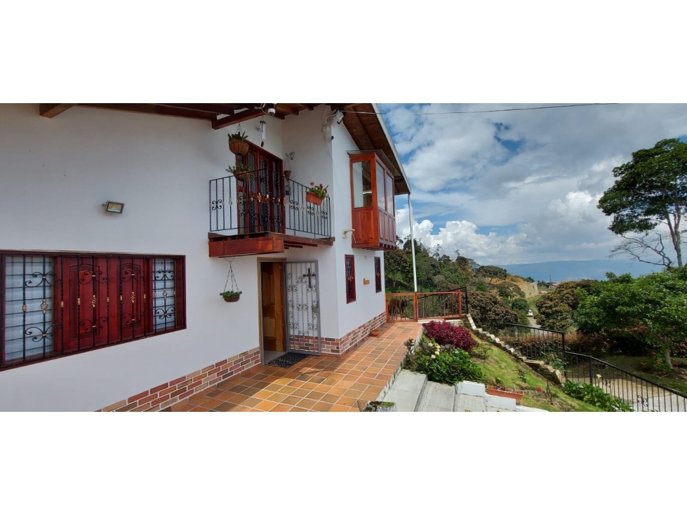 HERMOSA CASA CAMPESTREN SAN CRISTOBAL LINDA VISTA HACIA LA CIUDAD — foto 3
