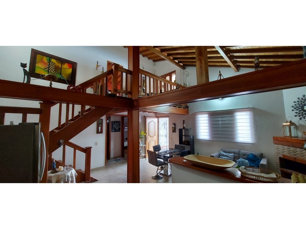 HERMOSA CASA CAMPESTREN SAN CRISTOBAL LINDA VISTA HACIA LA CIUDAD — foto 4