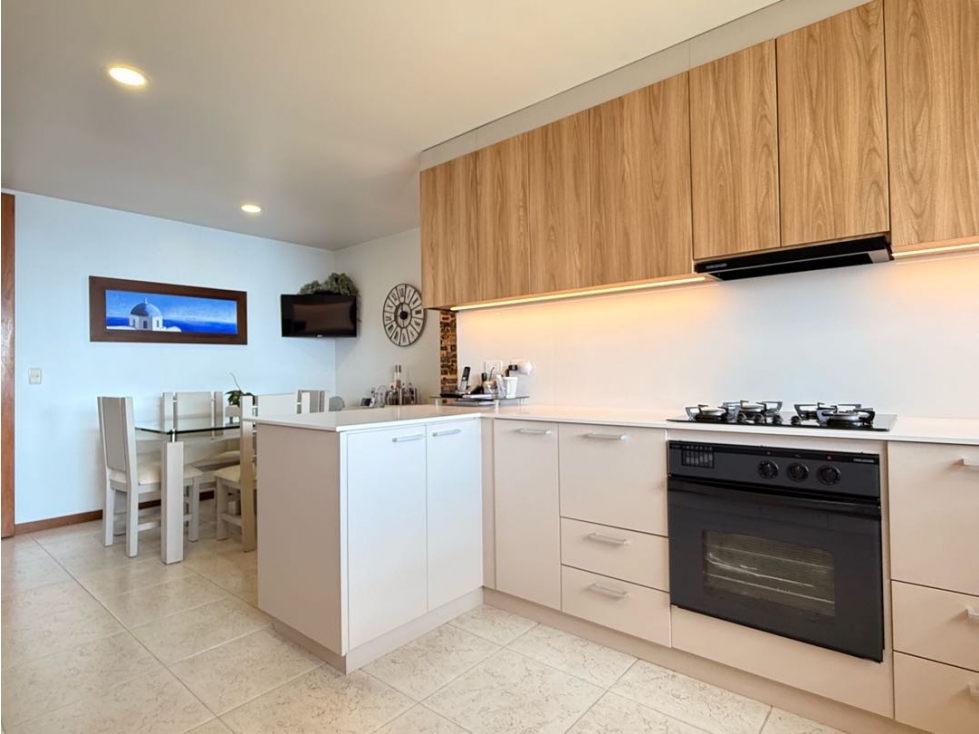 Casa de un solo nivel con vista a la ciudad! — foto 4