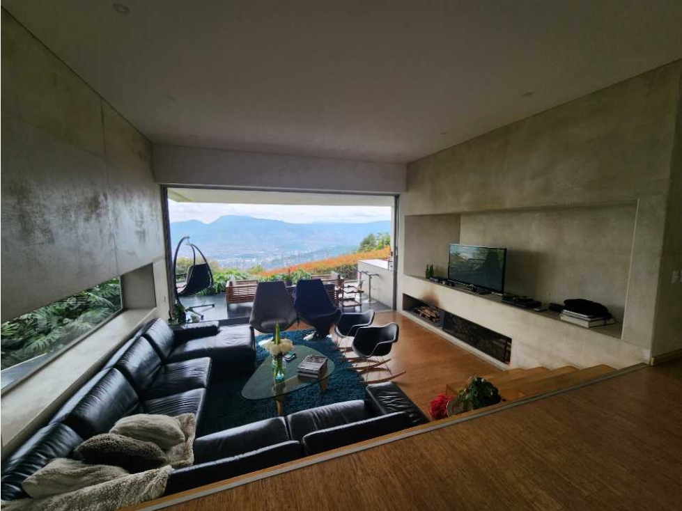 Hermosa Casa con vista al Valle del aburrá — foto 3
