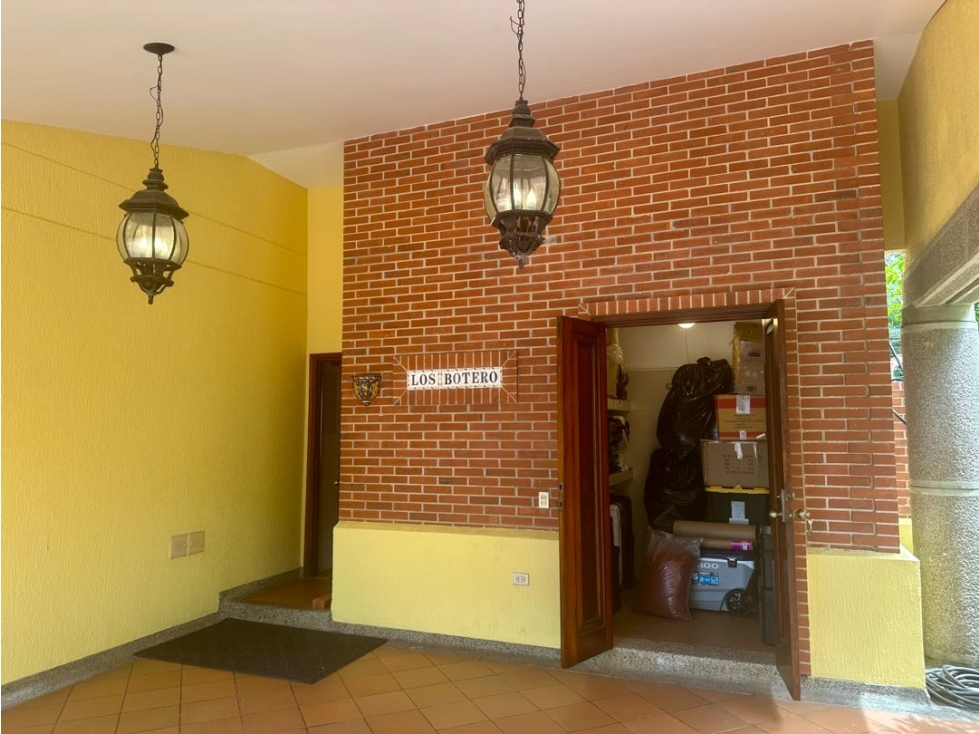 HERMOSA CASA DE 2 NIVELES EN CONJUNTO DE 4 CASAS. VILLA CAMPESTRE — foto 3